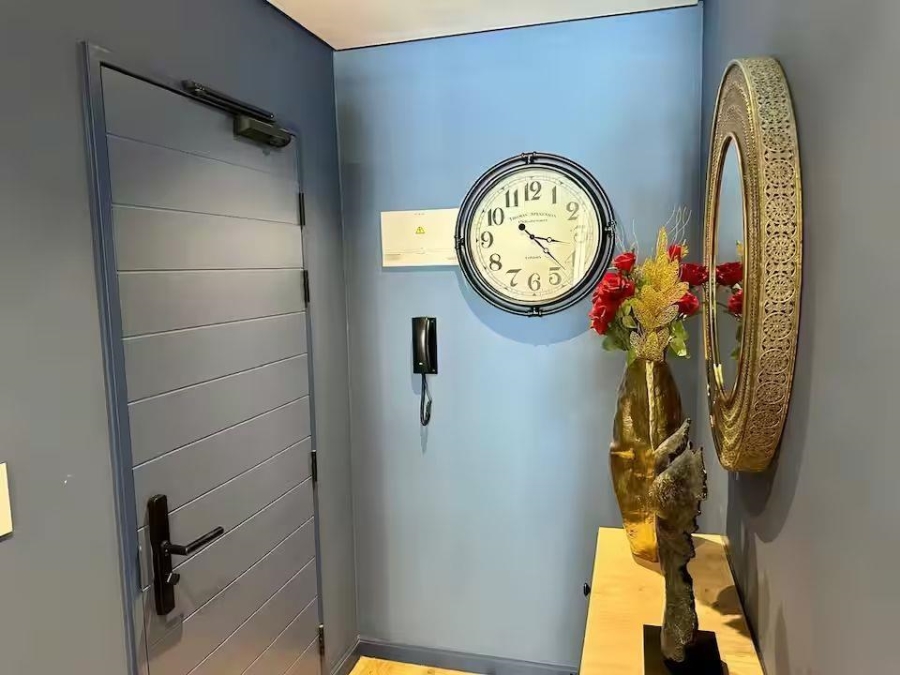 To Let 2 Bedroom Property for Rent in Sea Point Western Cape